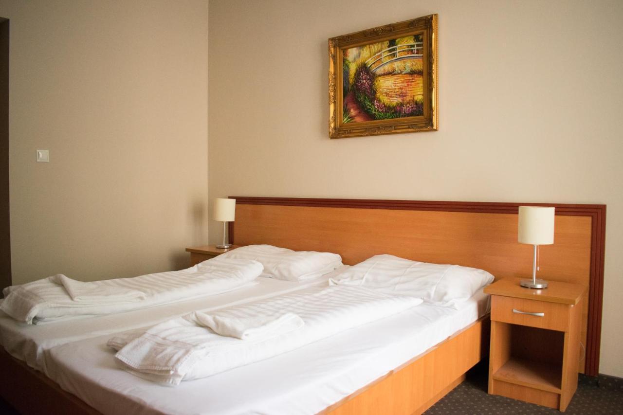 P4W Hotel Residence Szombathely Luaran gambar